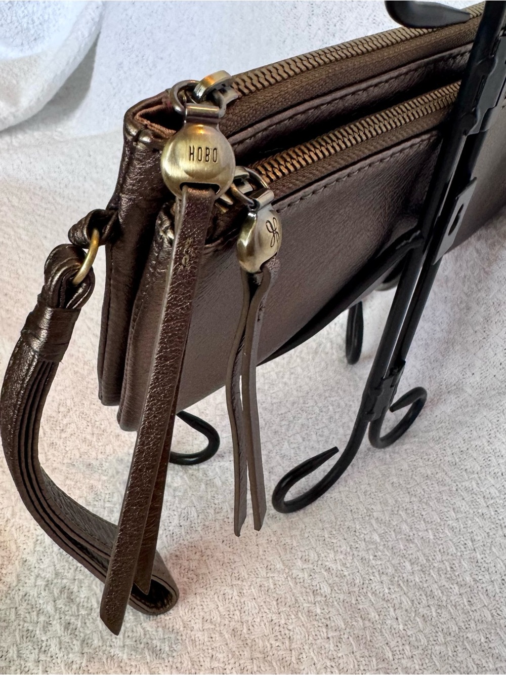 HOBO Metallic Wristlet Clutch-NWOT